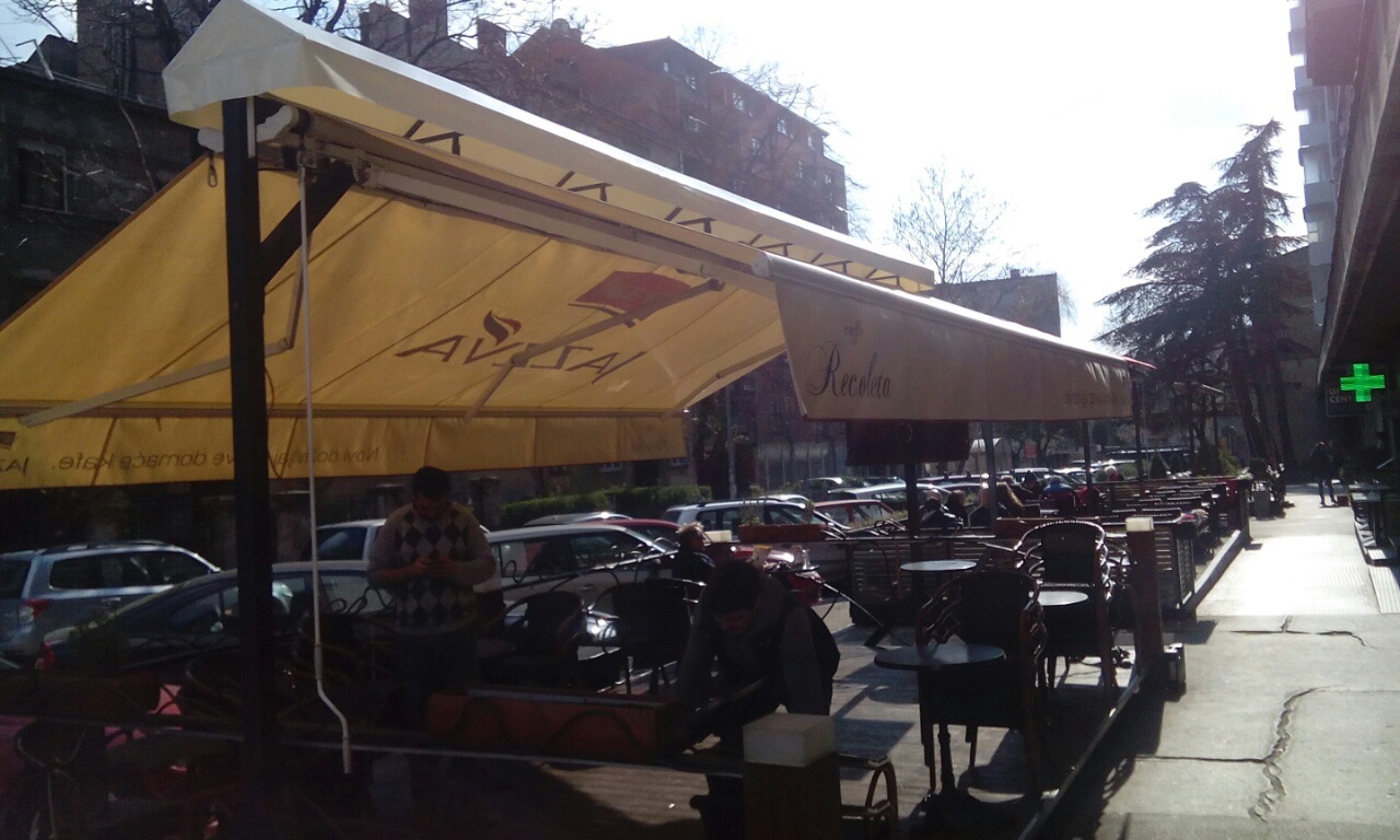 Tenda za kafe Rekoleta-2