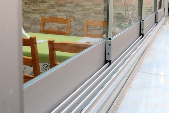 klizni sistemi za zastakljivanje terasa
