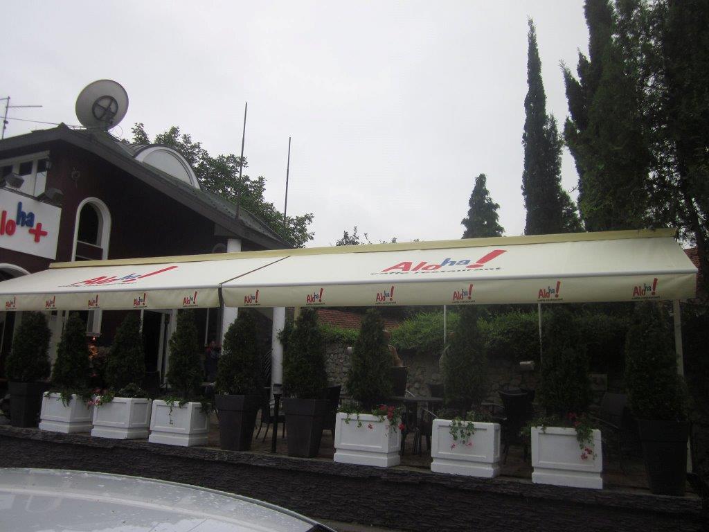 tenda na bašti Aloha kafea